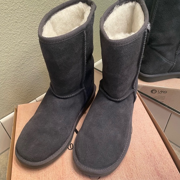 Emu Wool 100% Australian Wool Lined Suede Boots - Picture 1 of 14